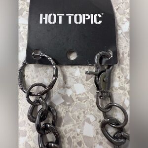 Hot Topic Gunmetal Wallet Chain